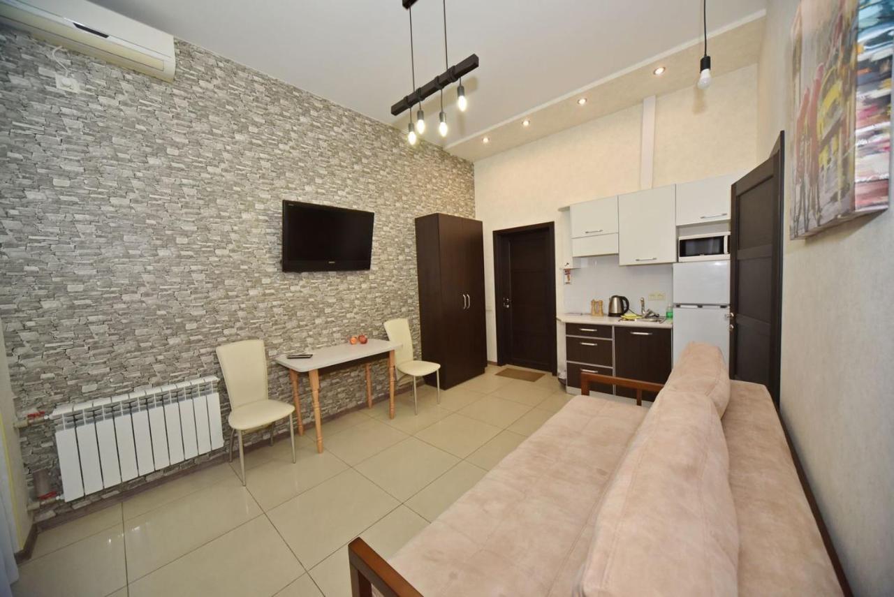 Malon Apartments Jarkov Exterior foto
